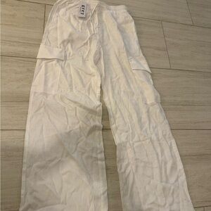 White Cargo Pants Grey Bandit small
